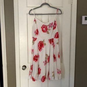 Old Navy XL Floral Pattern Summer Dress